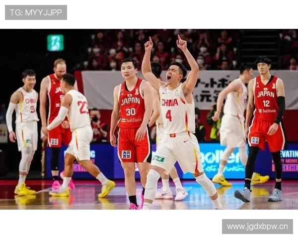 中国男篮力克韩国晋级亚洲杯四强 同组劲敌提前出局 - 副本 (3) 中国男篮力克韩国晋级亚洲杯四强 同组劲敌提前出局 - 副本 (3)